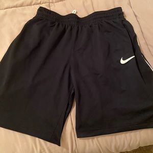 men’s athletic shorts
